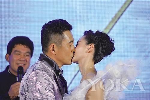 张韵艺袁弘婚纱照_袁弘张歆艺婚纱照