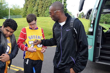 曝科比拒TNT电视台邀请 当巨星背后的 男人