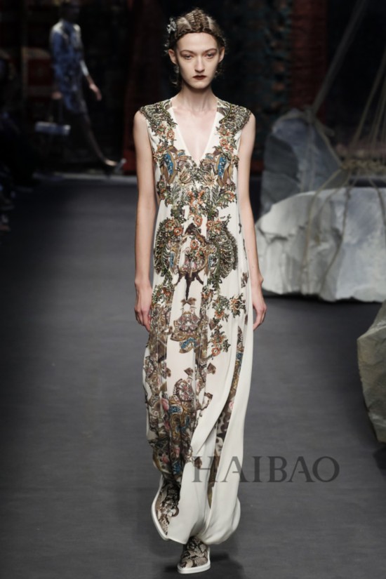 2016KLɸ˩PGwFPԴ (Antonio Marras) k˨q
