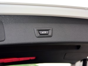  X1 2016 sDrive18Li 