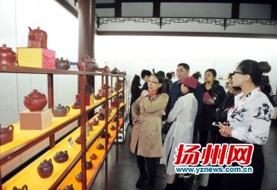 仿宋《供春壶》扬州首展 多件“国礼”助阵