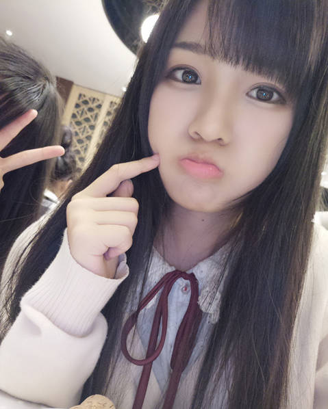 15歲中國姑娘被日媒贊“4萬年一遇的美女”