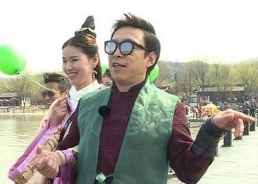 坏叔叔 黄渤 获视帝  黄渤回应百花争议 :这应该是