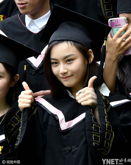  北影 2012级 高颜值毕业照  老炮儿女星出镜--贵