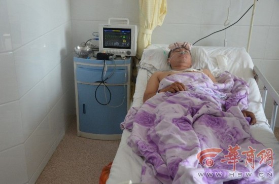 榆林火车站一的哥劝架被捅 疑犯在逃