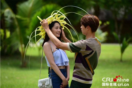 《我们相爱吧》示爱玩出新高度 魏大勋澳门塔