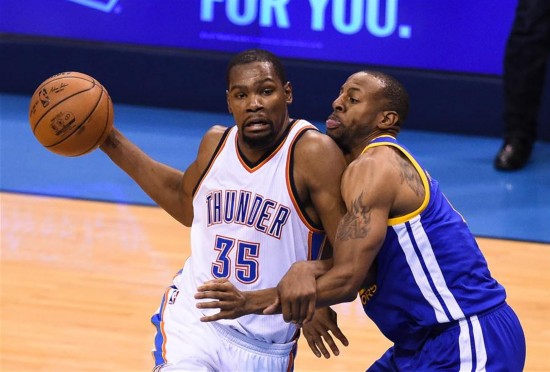 NBA西部决赛:勇士队扳平总比分