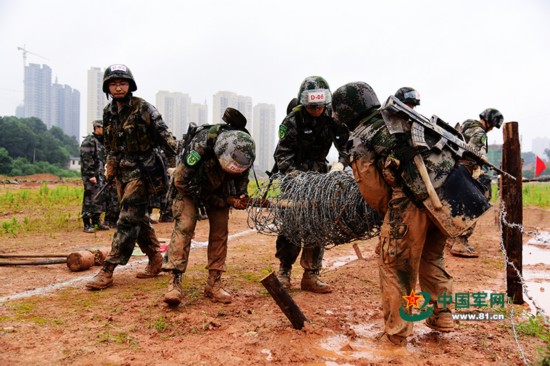 工程兵的十八般武艺,你会哪招?(组图)