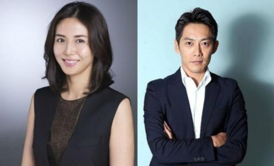 松岛菜菜子与反町隆史_cninr 松岛菜菜子与反町隆史 据台湾媒体报道,42岁日本女星松岛菜菜子日前宣布相隔3年再度接演连续剧,将在富士电视台7月新剧《营业部长吉良奈津子》挑大梁,她选在此时重出江湖接戏,引来外界诸多揣测。日本艺能内幕网站报导,她3年前拍完《急诊室女医生5》后,以家庭生活为重,虽然老公反町隆史仍有演出,但一家生活开销不小,她担心入不敷出、存款坐吃山空,再加上前同门师妹井上真央上月约满走人,经纪公司顿失收入来源,她才被迫又出马演出。 她在剧中饰演年近40岁才结婚生子的轻熟女,为家庭离开职场3年,等到重返工作岗
