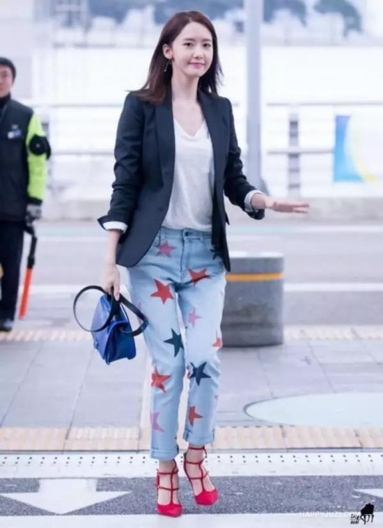 高圆圆小西装穿的这麼丑,赵又廷知道吗?