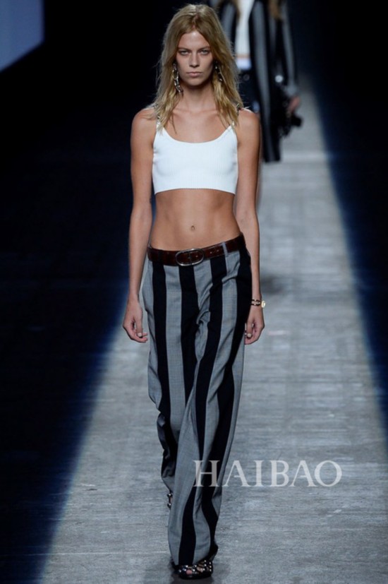 2016KLìɸ˩PGȾsjP (Alexander Wang) k˨q