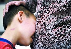 广州检察机关去年以来查校园暴力案70件