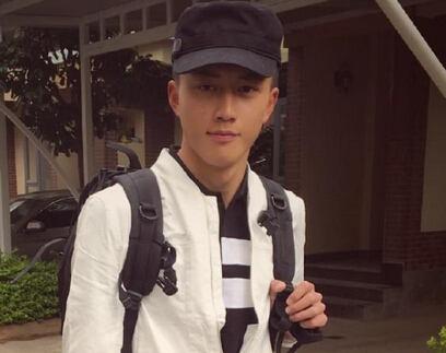 武警不输宋仲基 资料背景曝光杨明鑫上《天天