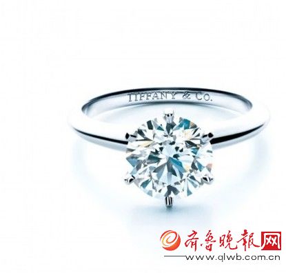 袁弘张歆艺婚戒寓意浪漫 盘点明星结婚钻戒美