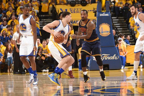 (比赛集锦)NBA总决赛G1战报:勇士vs骑士104-