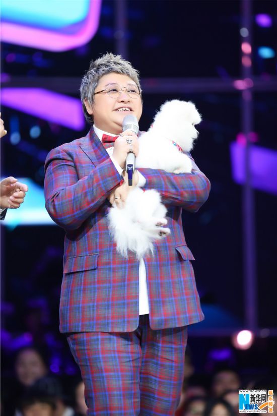 韩红甜蜜依偎初恋李延亮 汪涵回家给杨乐乐道