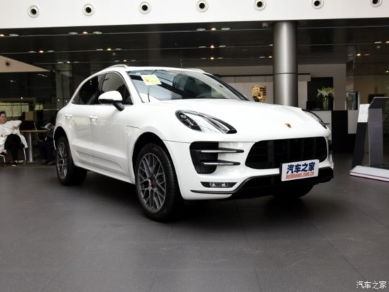 ʱ Macan 2017  Macan Turbo 3.6T