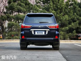 ĿȫߴSUV
