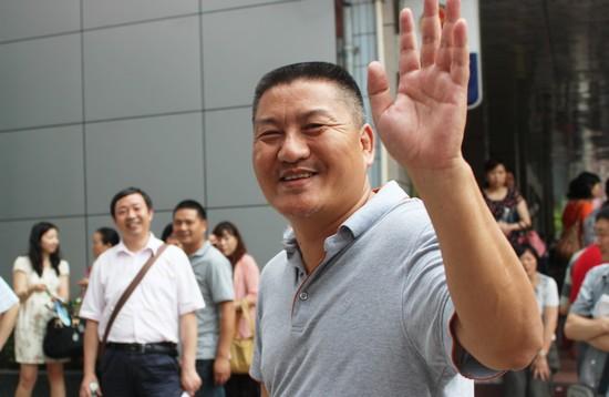 四川“高考最牛钉子户”现身49岁大龄考生第20次参加高考
