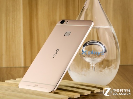 “芯”强才算旗舰 市售骁龙820处理器手机