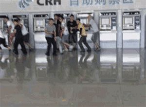 网传徐州高铁站发生持刀砍人事件 警方辟谣