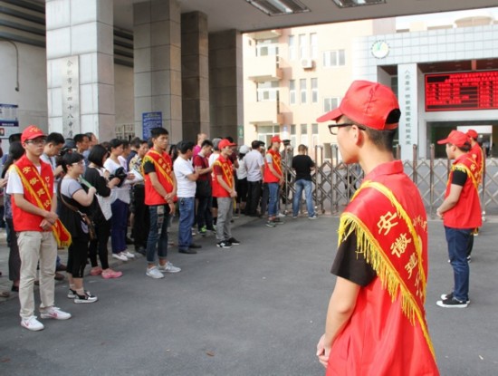 爱心奉献,助力中考--安徽建设学校开展为2016