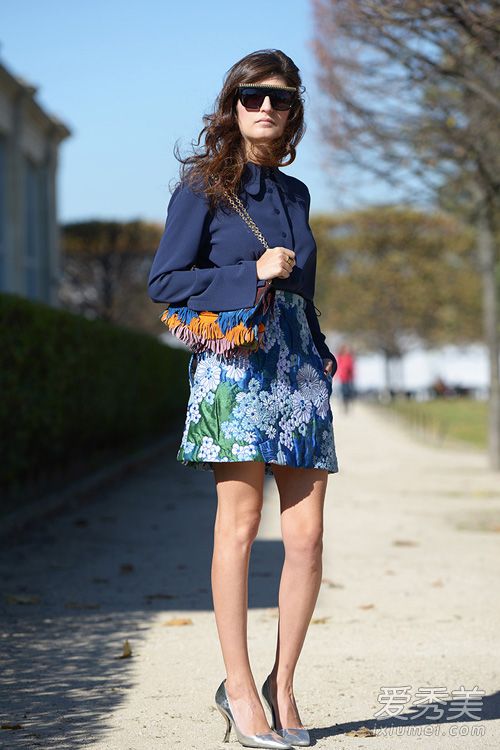 学江疏影雪纺衫+半身裙 清新又淑女--人民网·