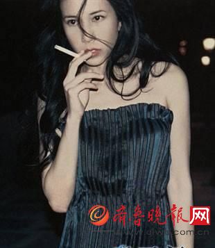 娱乐圈80%女星都抽烟?竟然还有她们!(图)