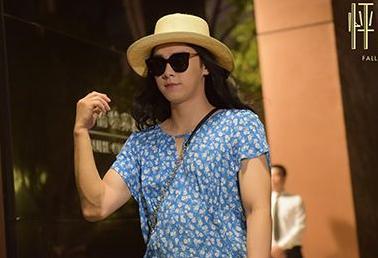 粉丝团控诉李易峰经纪人 微博发文列罪状李易