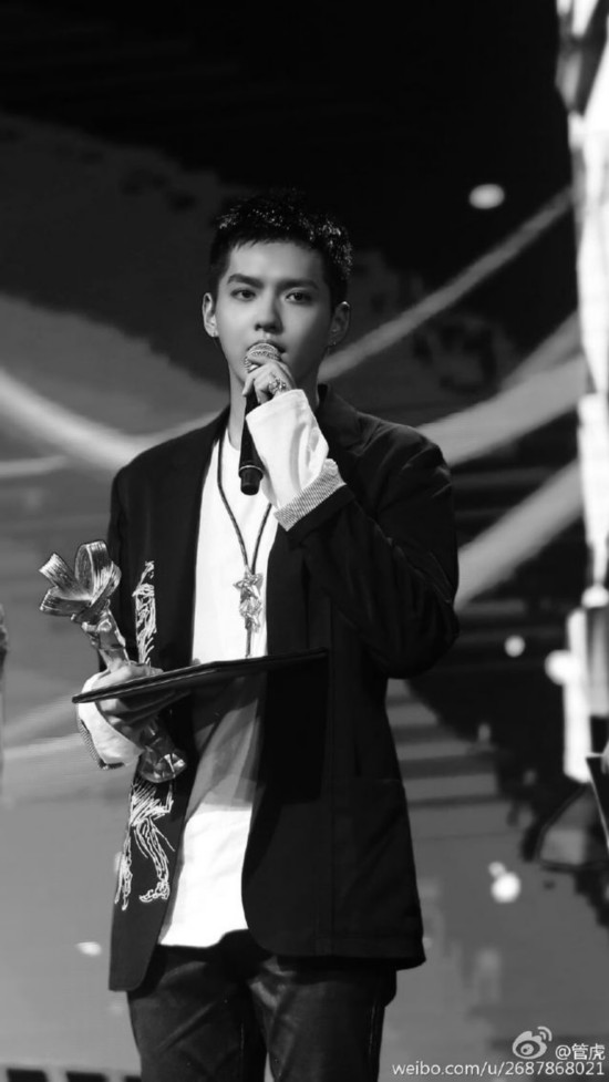 老炮儿导演力挺吴亦凡 成龙冯小刚王思聪等均