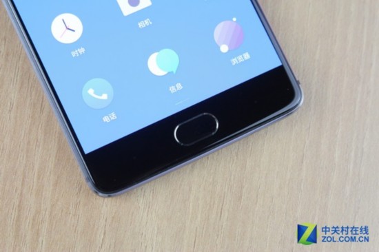 ����820/6GB RAM���콢 һ���ֻ�3���� 