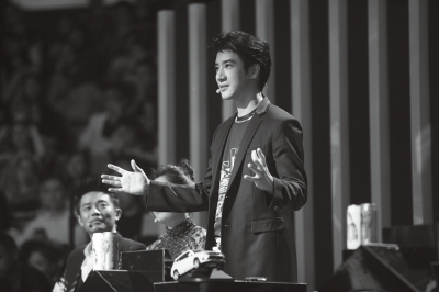 首播:王力宏鸟叔庾澄庆凤凰传奇 四个战队玩H