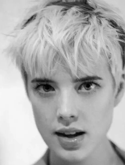 �V�ŶV�u�A�H���H�R��Tomboy�u�o�̮ɻ�