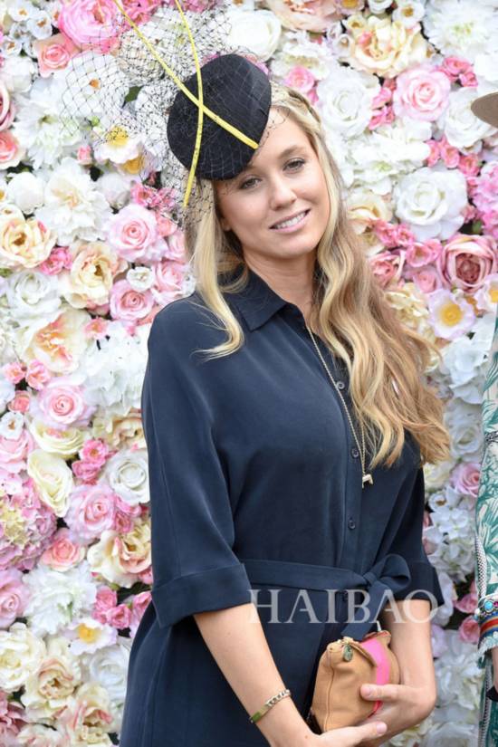 �^��k�����R��դG�@ (Queen Elizabeth II) �G��2016�^��Ӯa�R�����ɰ��| (Royal Ascot)
