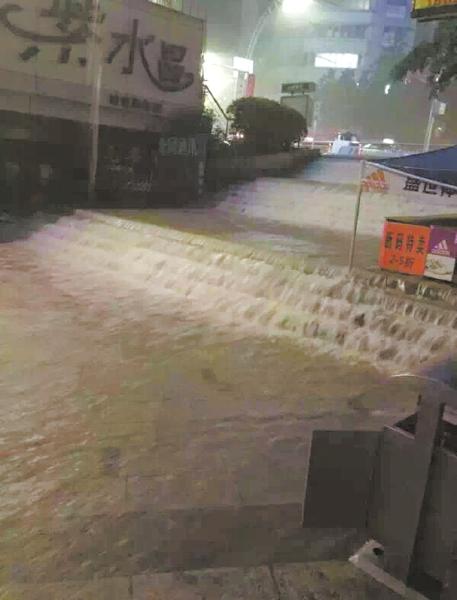 泸州迎来2016年最强降雨叙永遭遇58年来最大洪水(图)