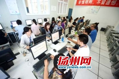 扬州中考满分作文已出现 预计6月29日公布成绩