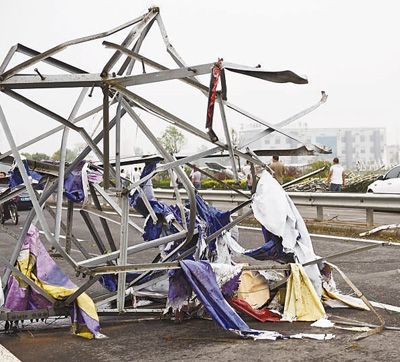 人民日报:突发强对流天气致江苏78人死亡