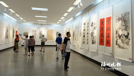 鼓楼举办书画作品展 庆祝中国共产党成立95周年