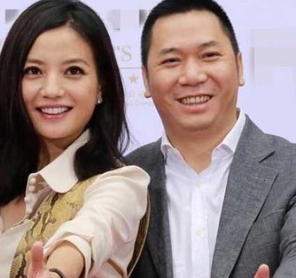 赵薇否认离婚传闻:最有趣的误会 老公黄有龙身家及个人资料