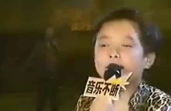 新偶像:张艺兴晕倒怎么回事女友是谁