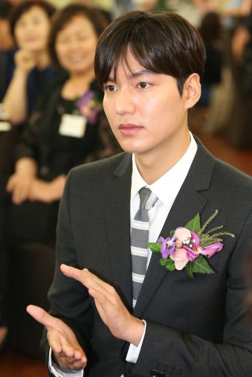 金成民自杀捐献所有器官 宋慧乔纽约豪宅曝光