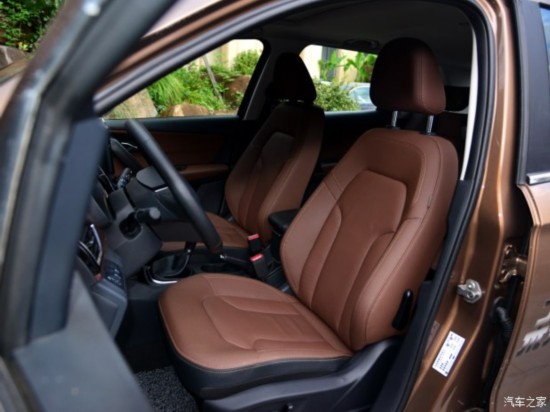 一汽吉林 森雅R7 2016款 1.6L 尊贵型