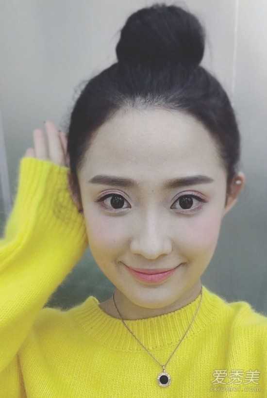 还美成了古力娜扎 赵丽颖的结合体.