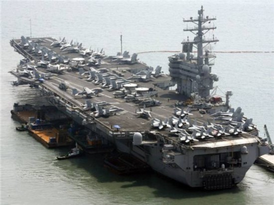 专家:美航母南海秀肌肉时机敏感 暴露其强盗逻