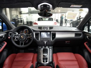 r(sh) Macan 2017  Macan Turbo 3.6T
