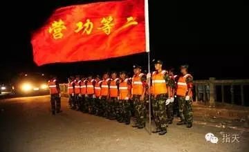 昼夜奋战,火箭军生命之堤排险情--山东频道--