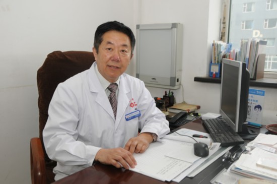 塔其一医生资料