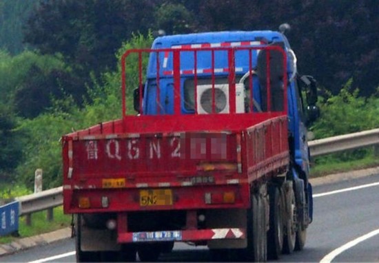 װ Դյ