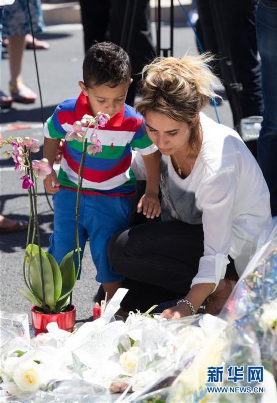 法国尼斯英国人漫步大道重新开放