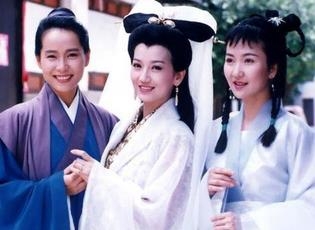 赵雅芝再演白娘子引回忆 网友赞女神依旧:官人